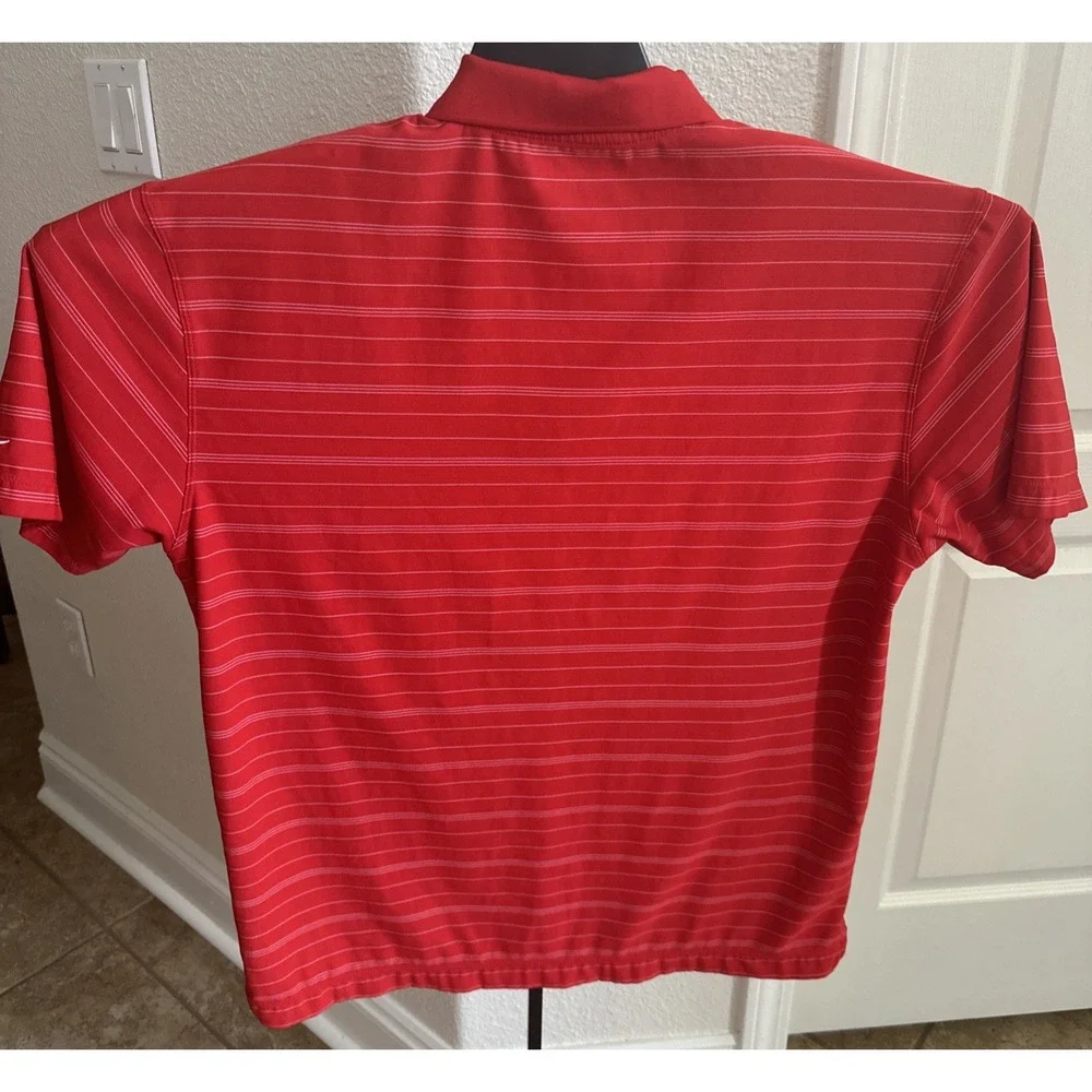 Nike great striped fit